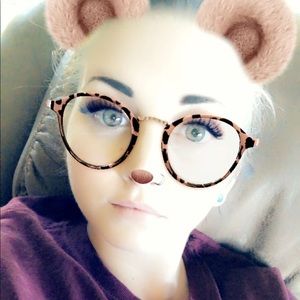 Meet your Posher, Elisabeth